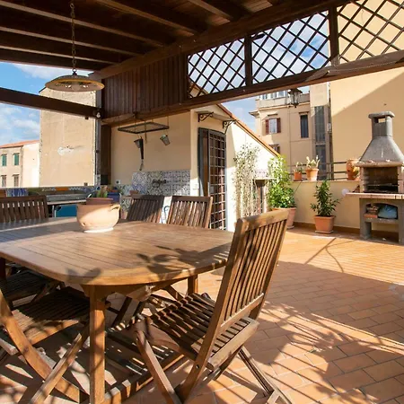 Panoramic View Apartment *